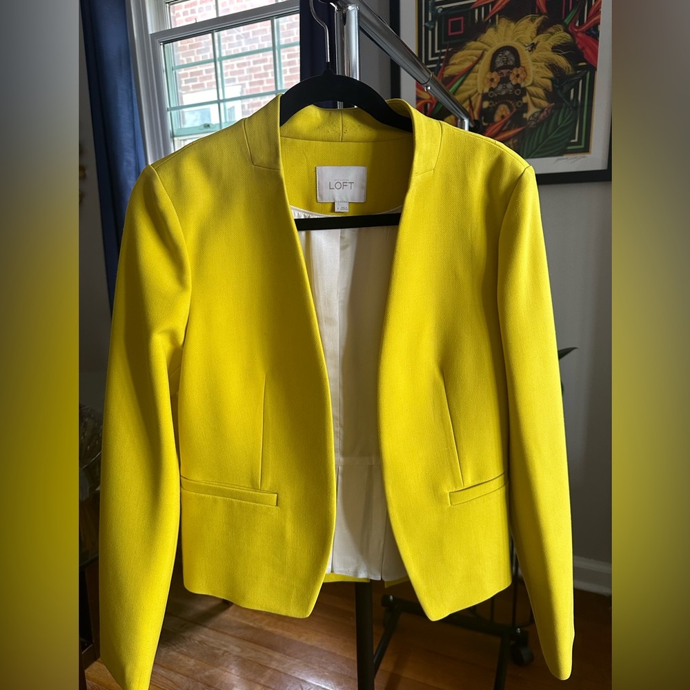 Gently Used Ann Taylor Loft Blazer